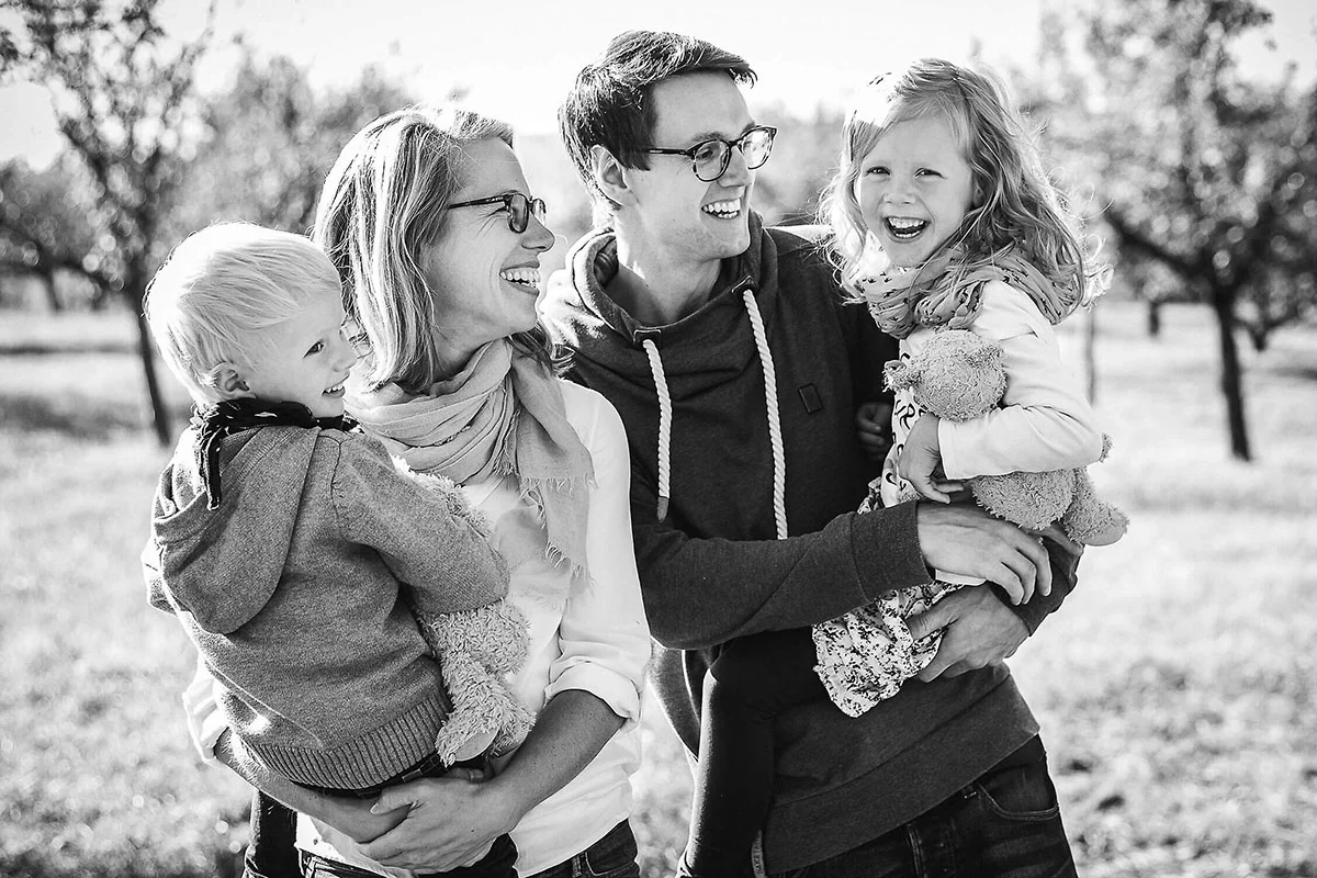 Familienfoto draußen